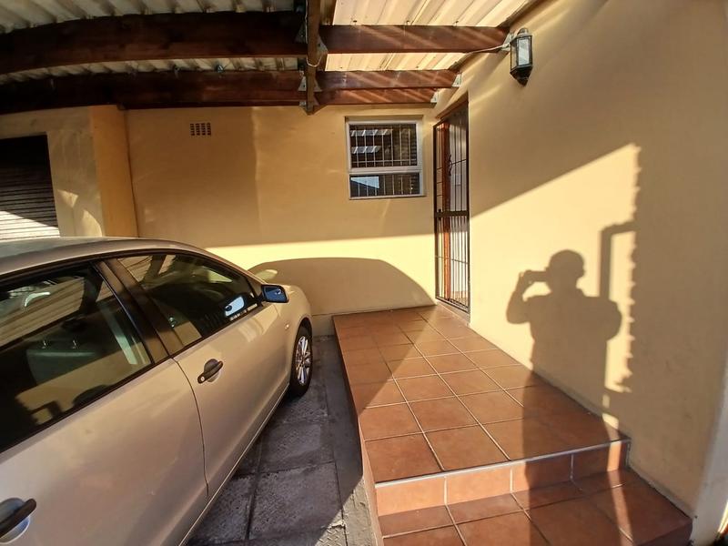 3 Bedroom Property for Sale in Portlands Western Cape